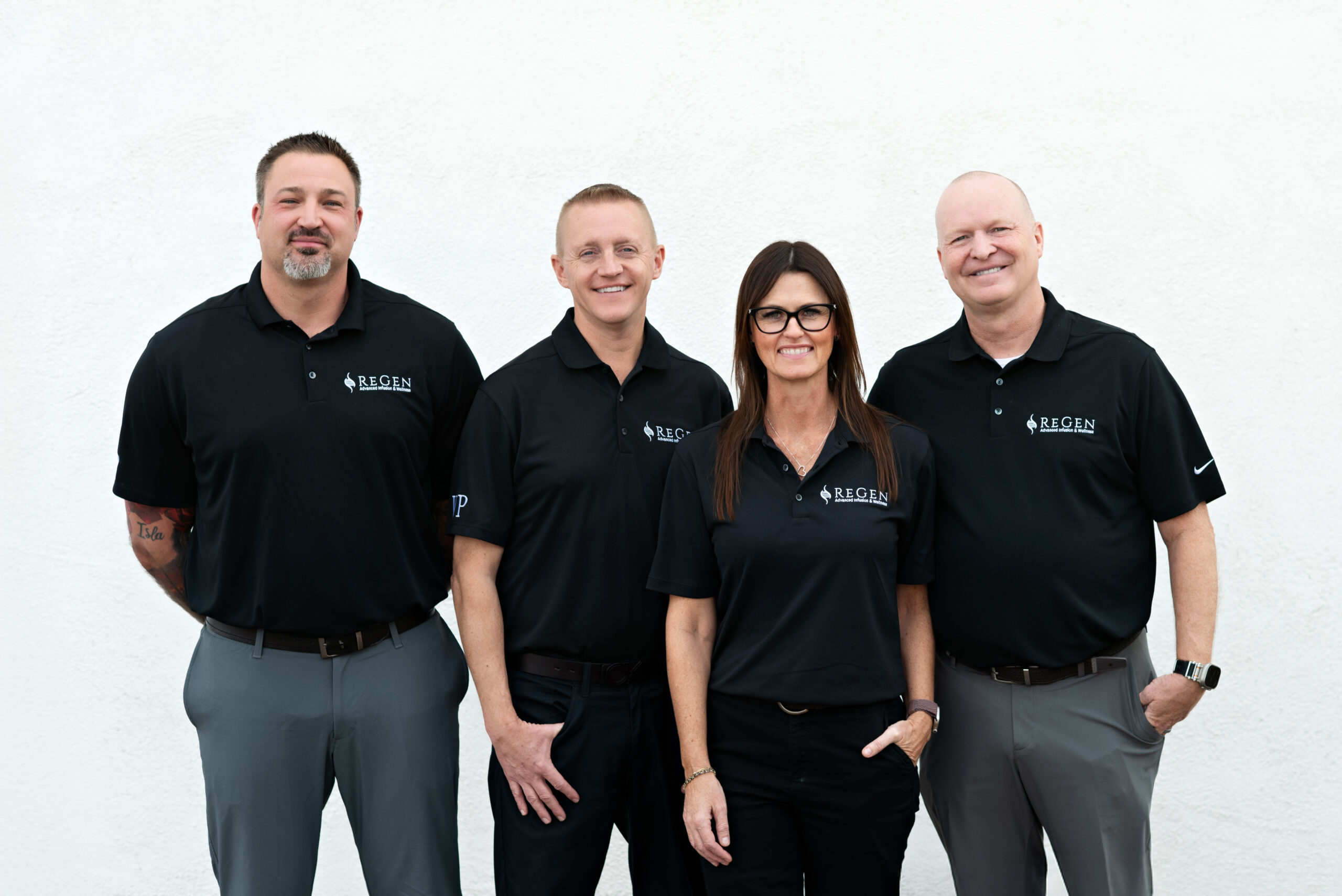Regen Team white wall